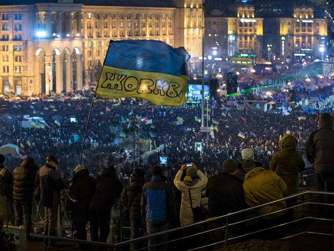 Riot police crack down on Ukraine protests