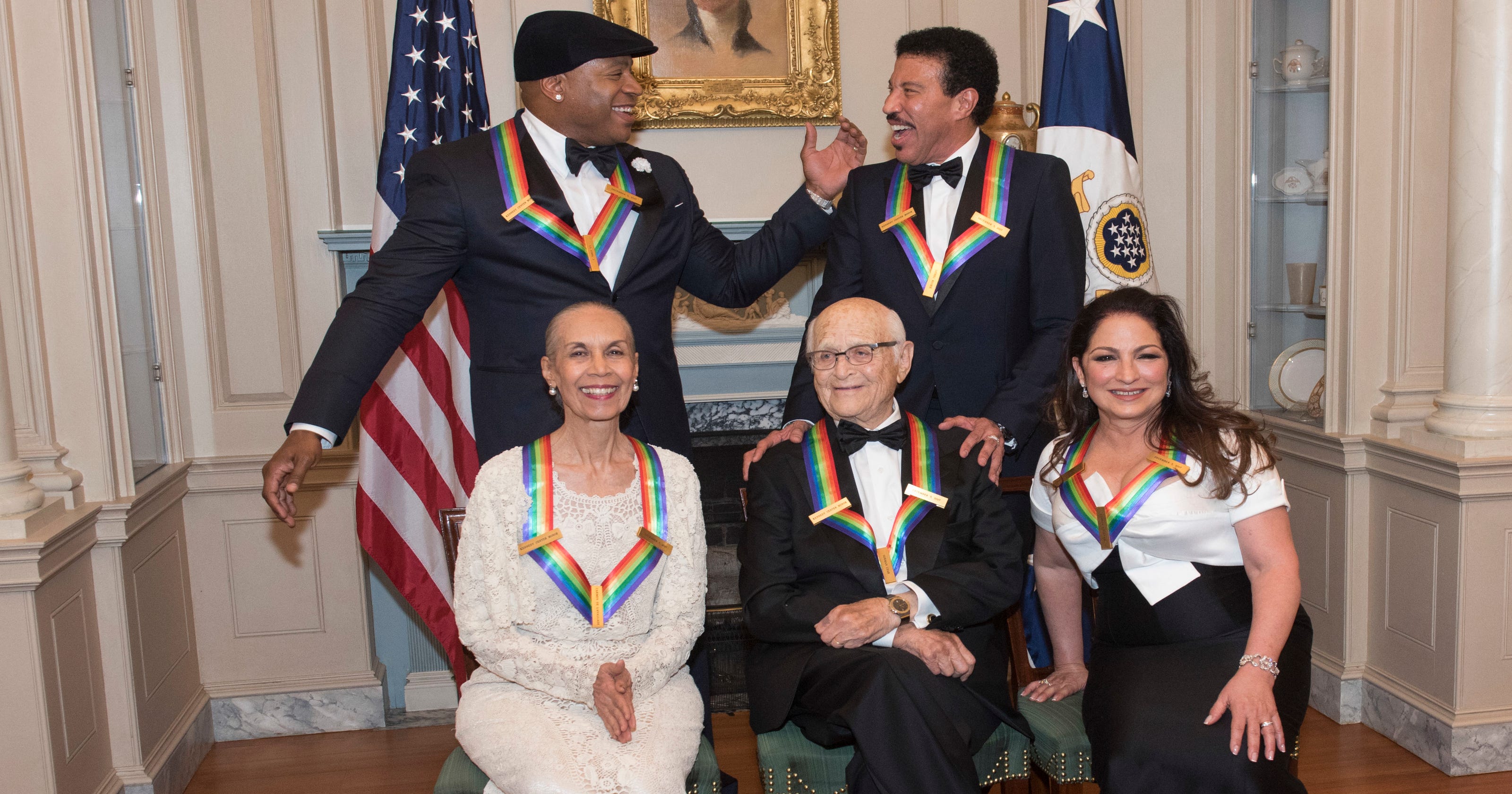 No Trumps, no problems at 2017 Kennedy Center Honors No Trumps, no problems at 2017 Kennedy Center Honors