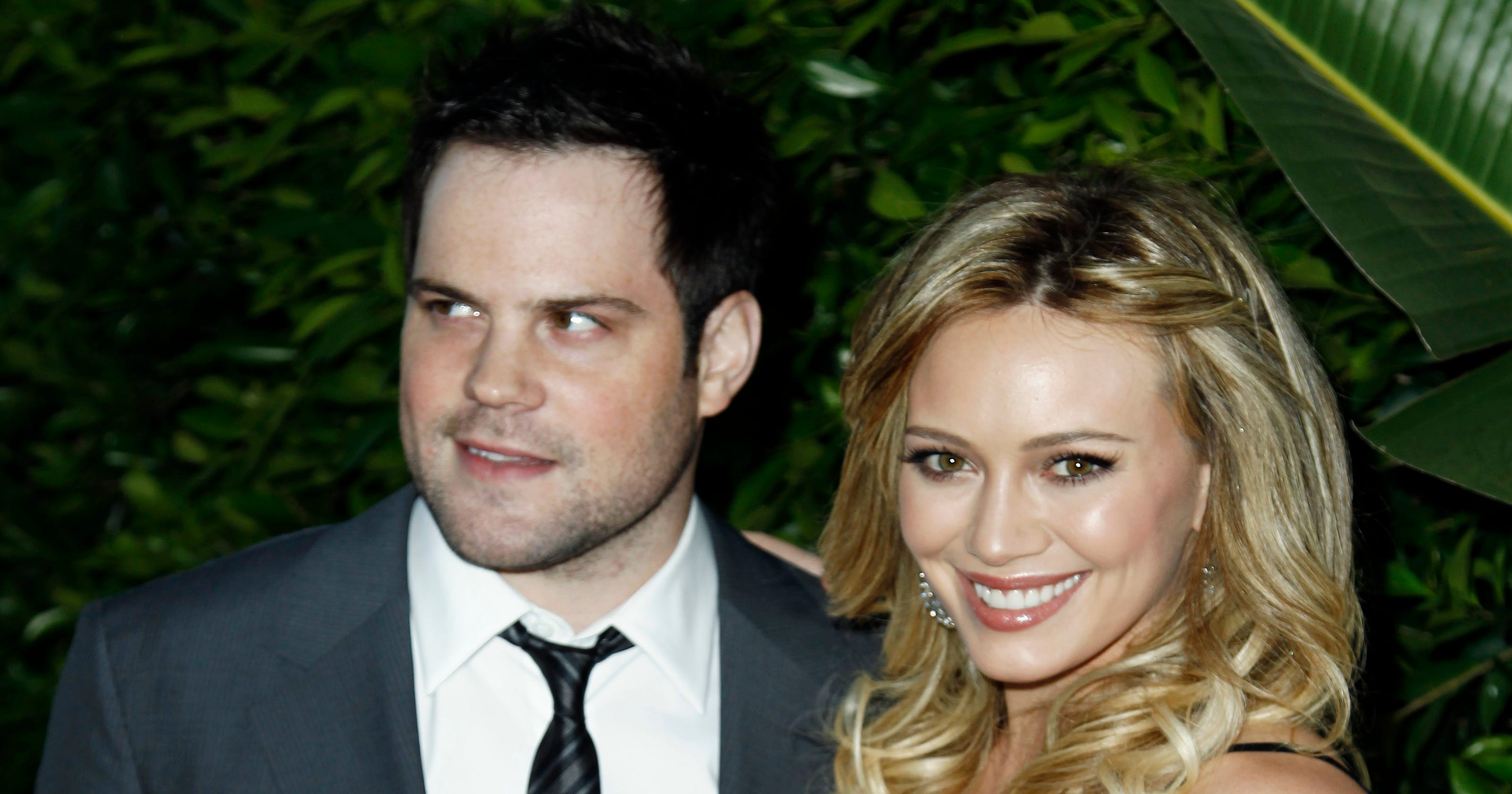 Hilary Duff, husband Mike Comrie split