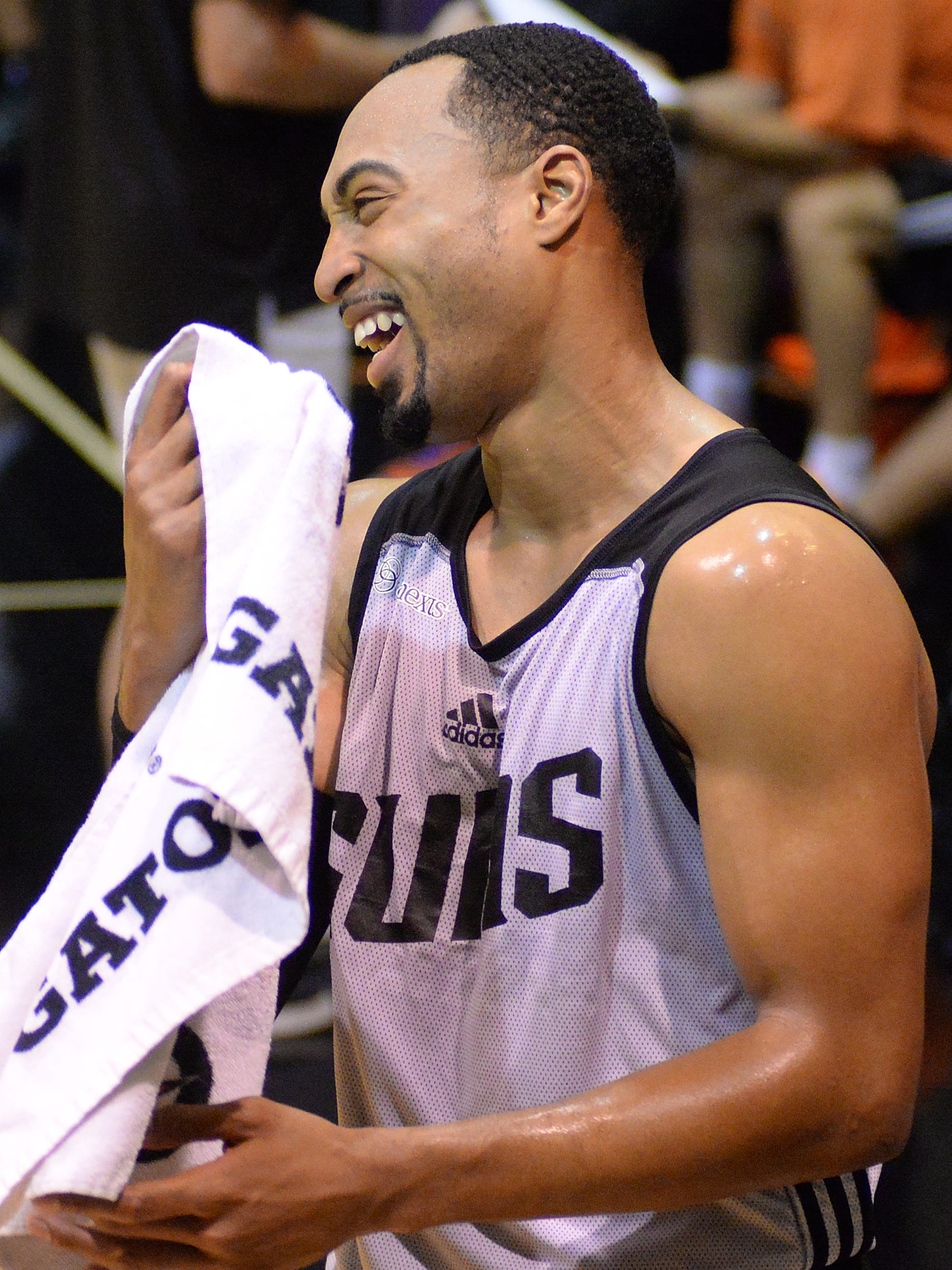 Phoenix Suns Bring In Corey Hawkins Who Takes His Best Shot At