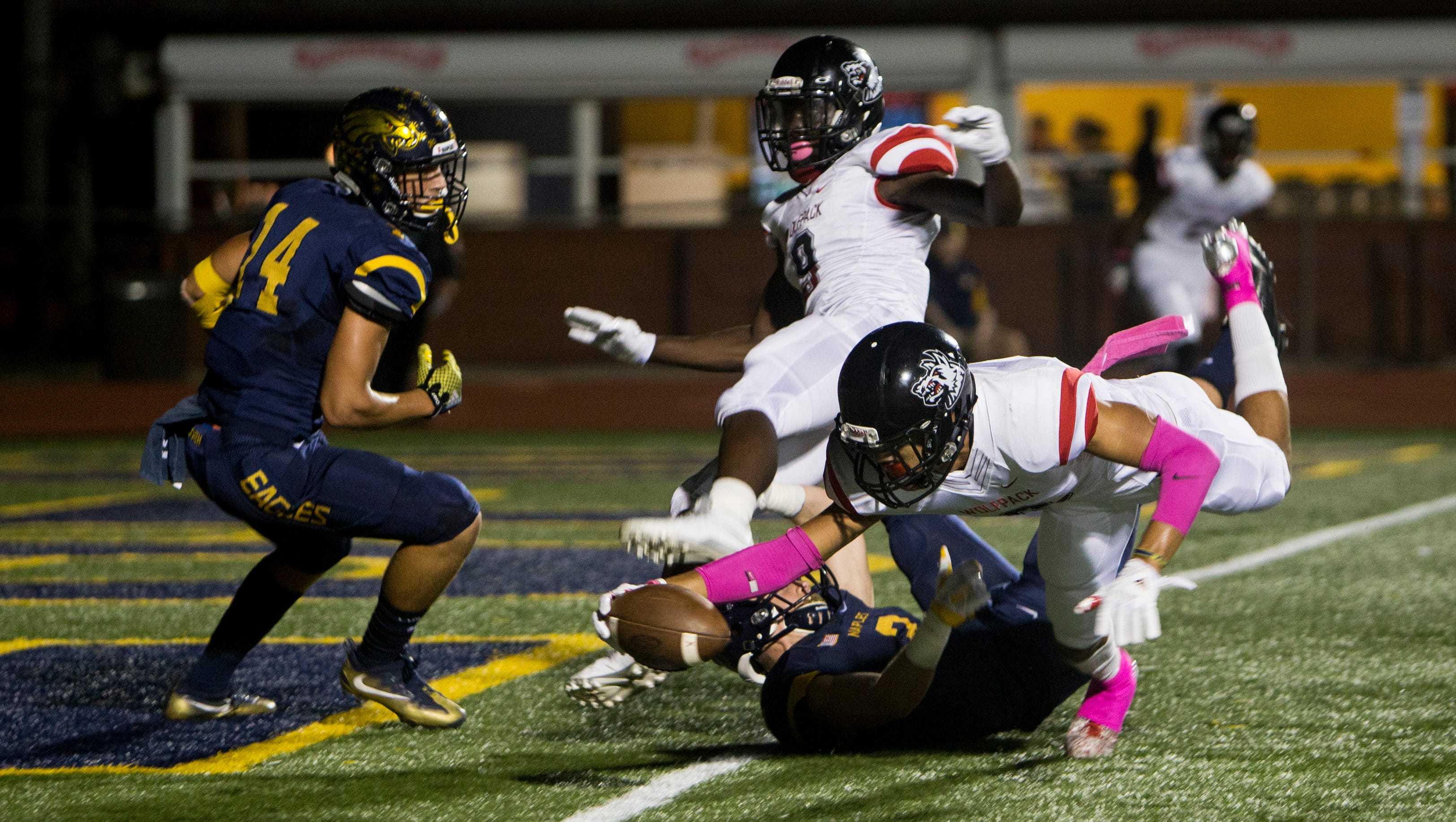 Estero, South Fort Myers square off in first football meeting since 2010