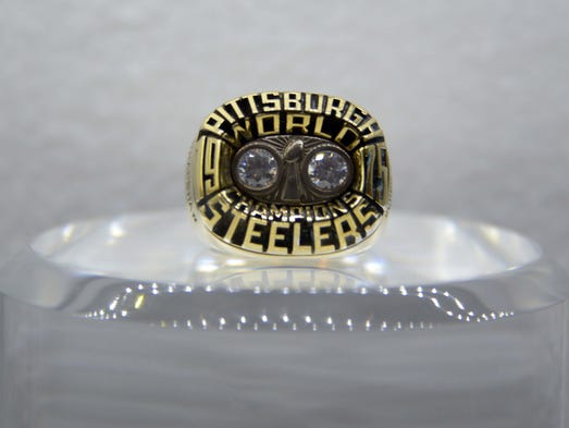 Super Bowl X ring: The Pittsburgh Steelers toppled
