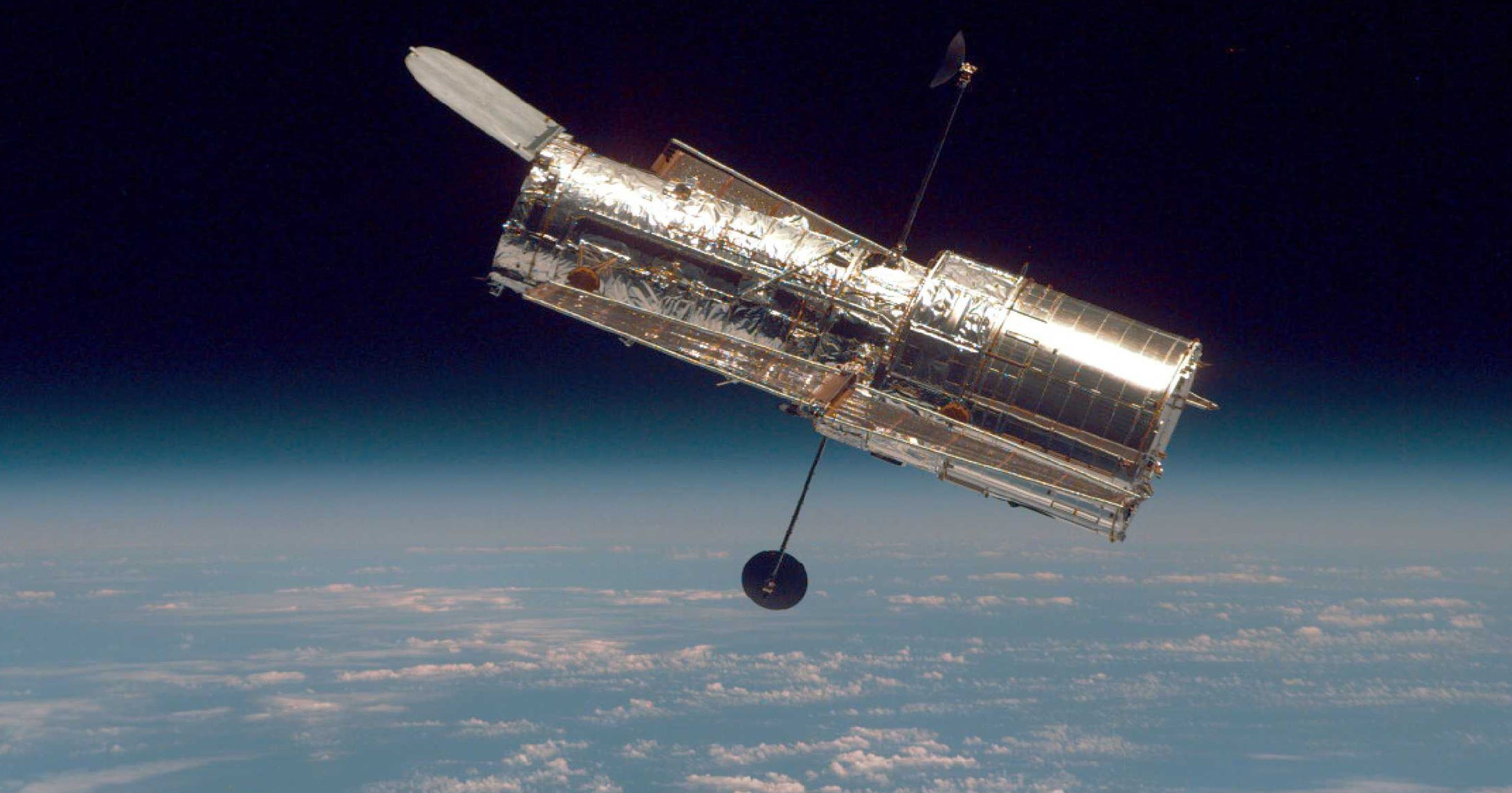 Nasa Hubble Space Telescope Fixed By Turning Switch On And Off