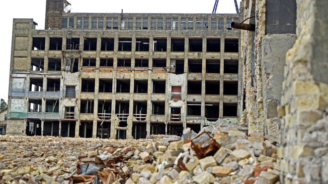 The former Mirro manufacturing plant in downtown Manitowoc sits in a state of rubble and disrepair in this 2015 photo. The rest of the structure will be demolished beginning April 10.