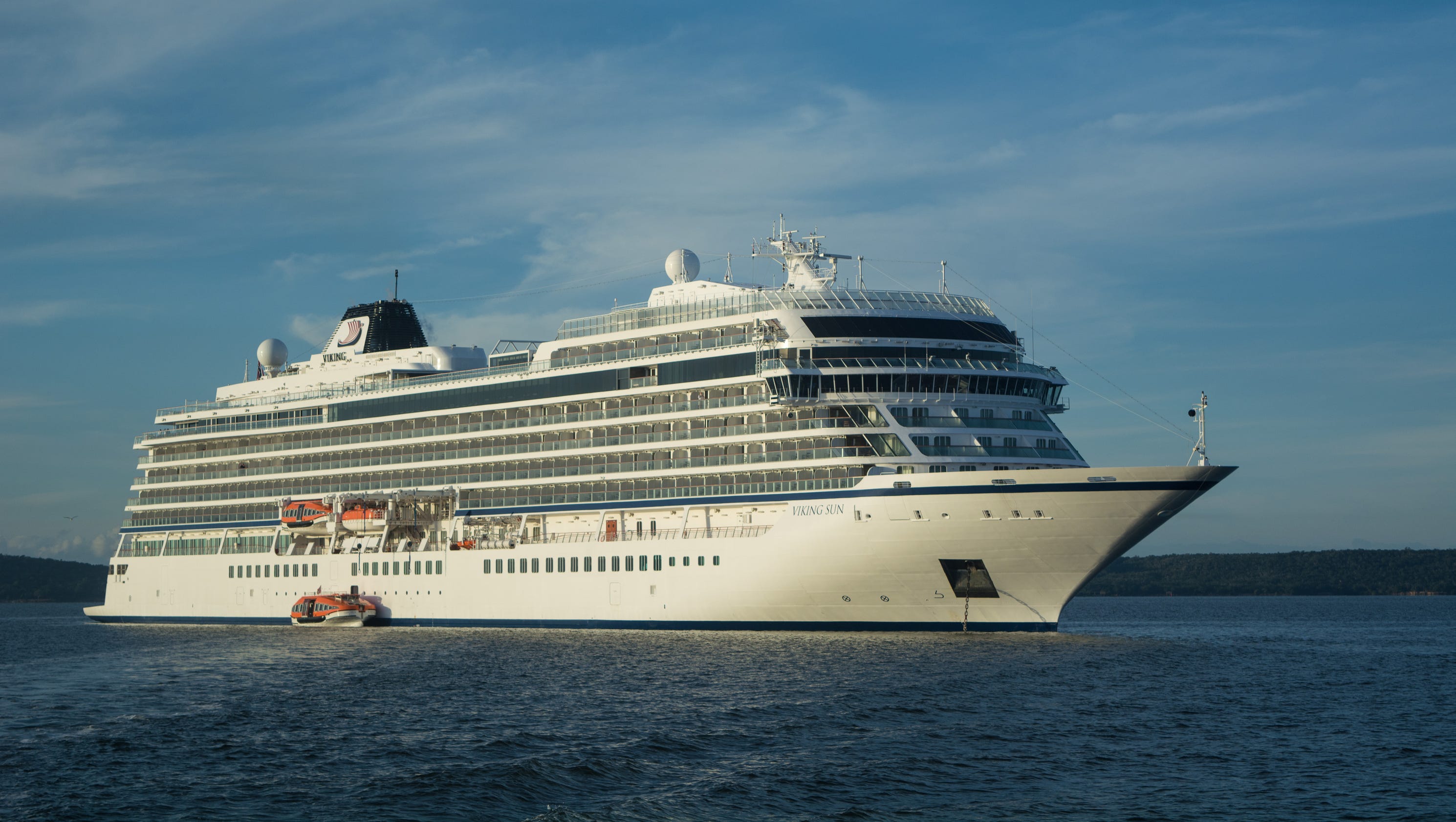 viking cruise ship italy