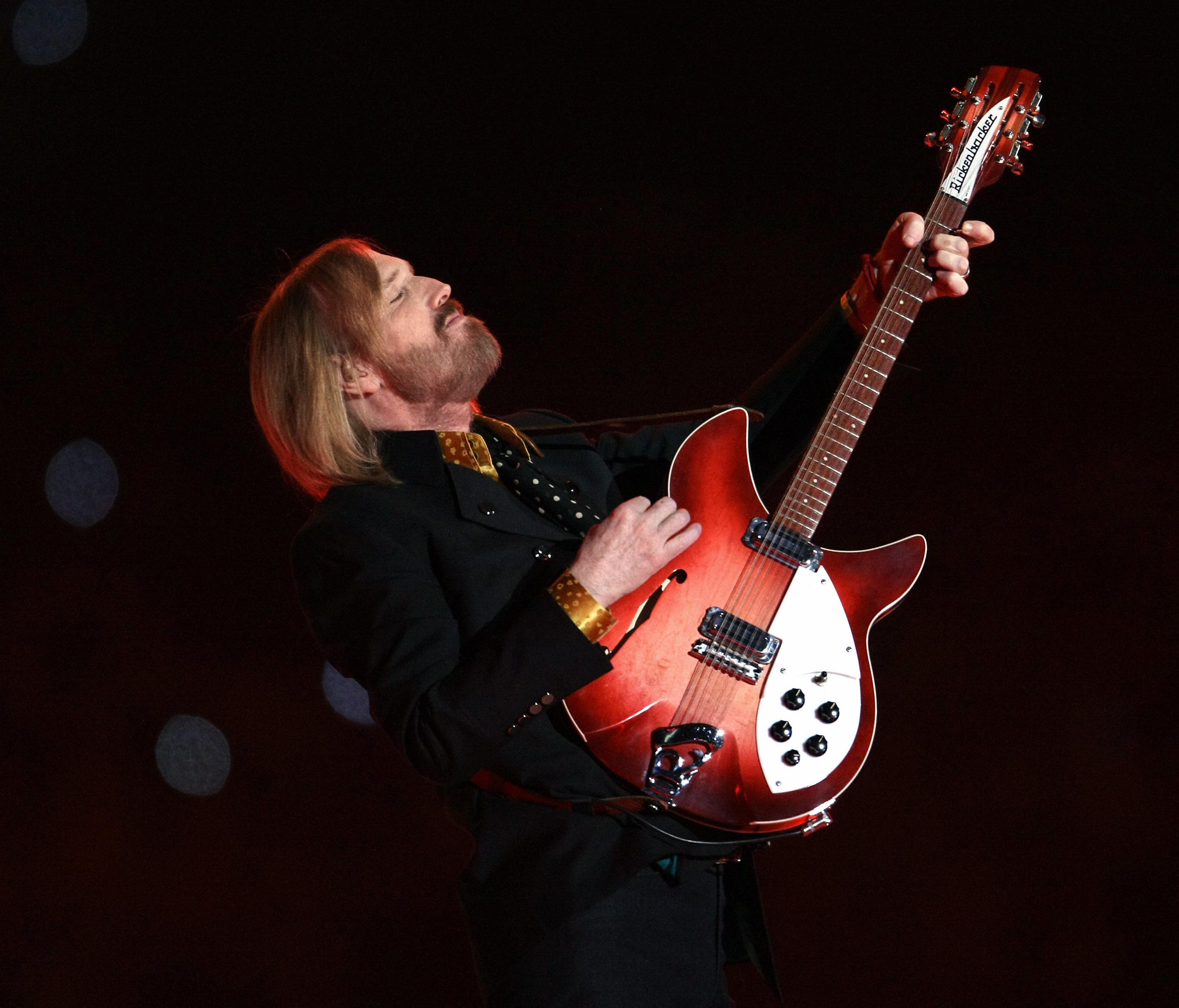 Tom Petty performs during halftime at Super Bowl XLII in 2008.