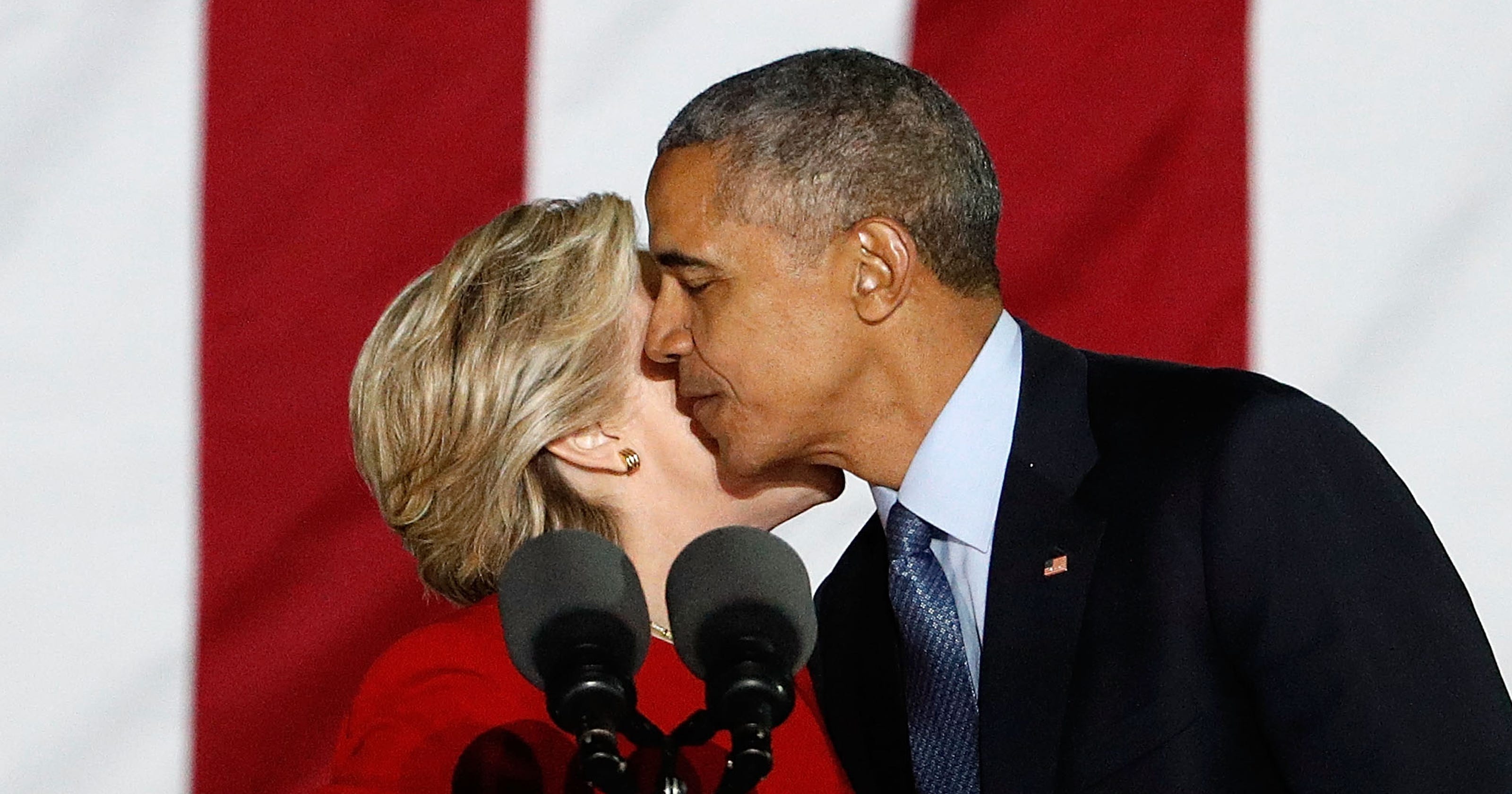 Heres Why President Obama Is Unlikely To Pardon Hillary Clinton - 