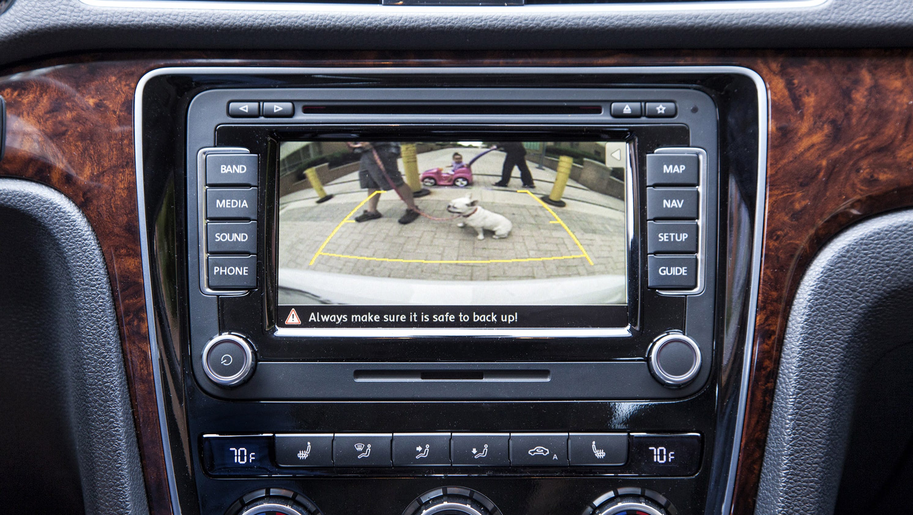 Backup cameras now required in new cars in the U.S.