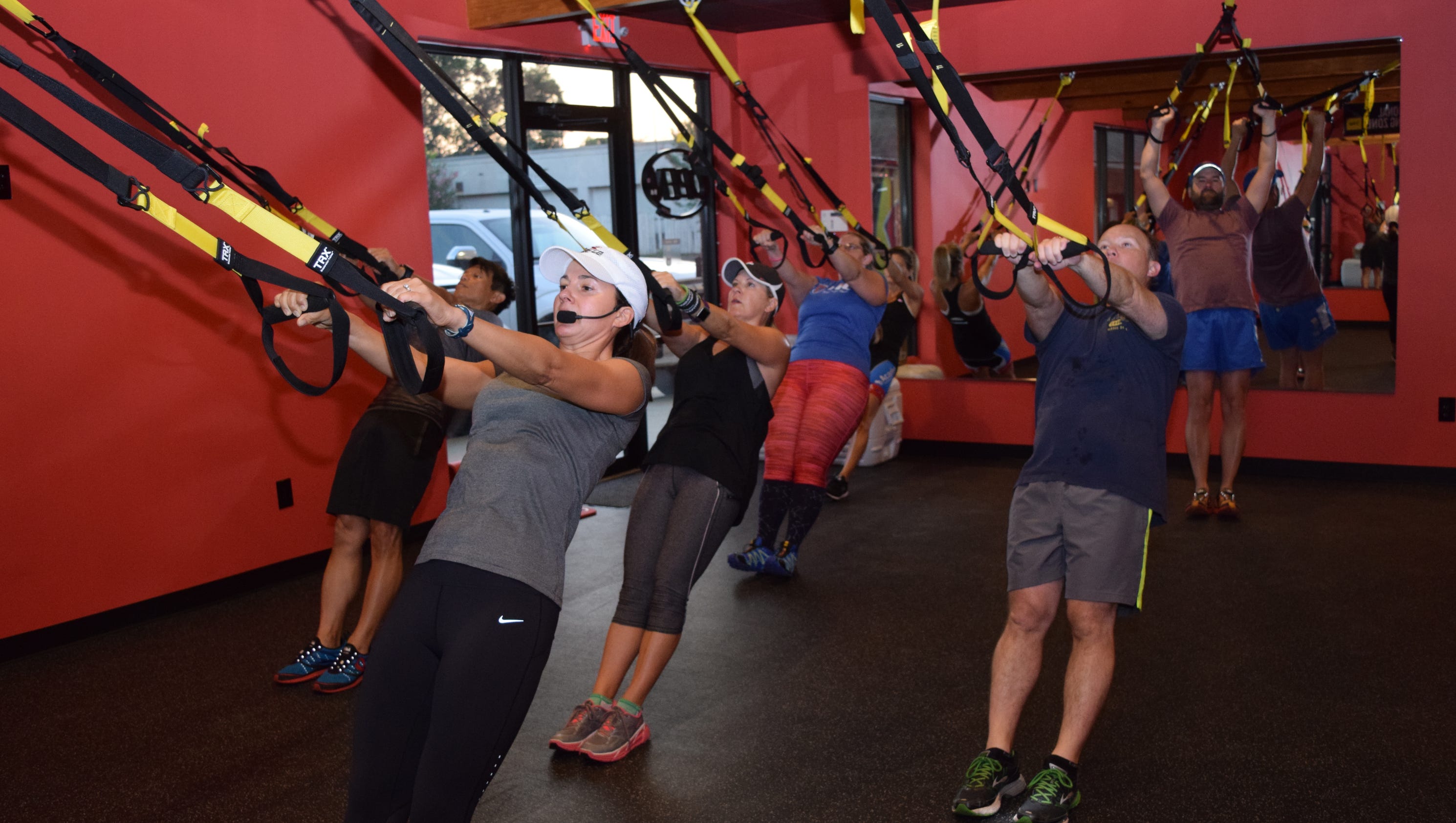 Using TRX suspension training increases core strength