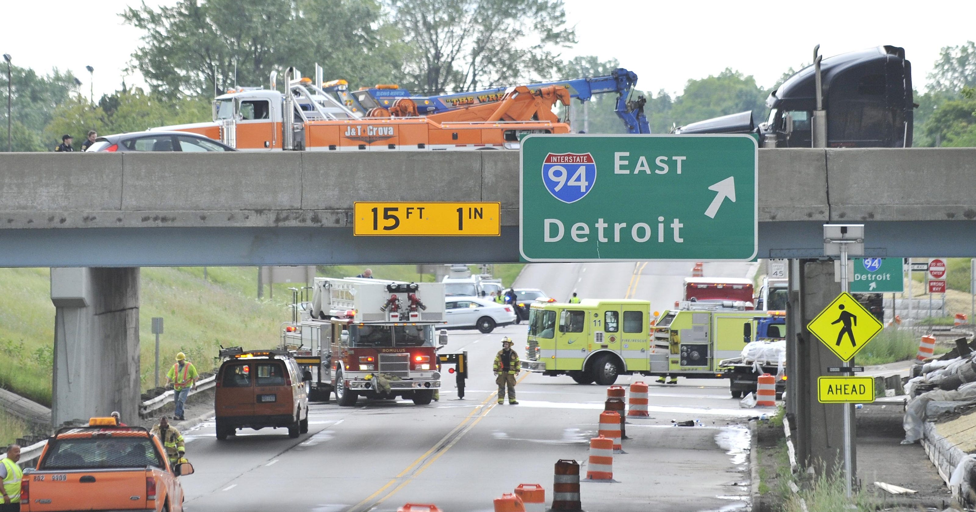 Accident On 80 94 East Today - bx8t5cb