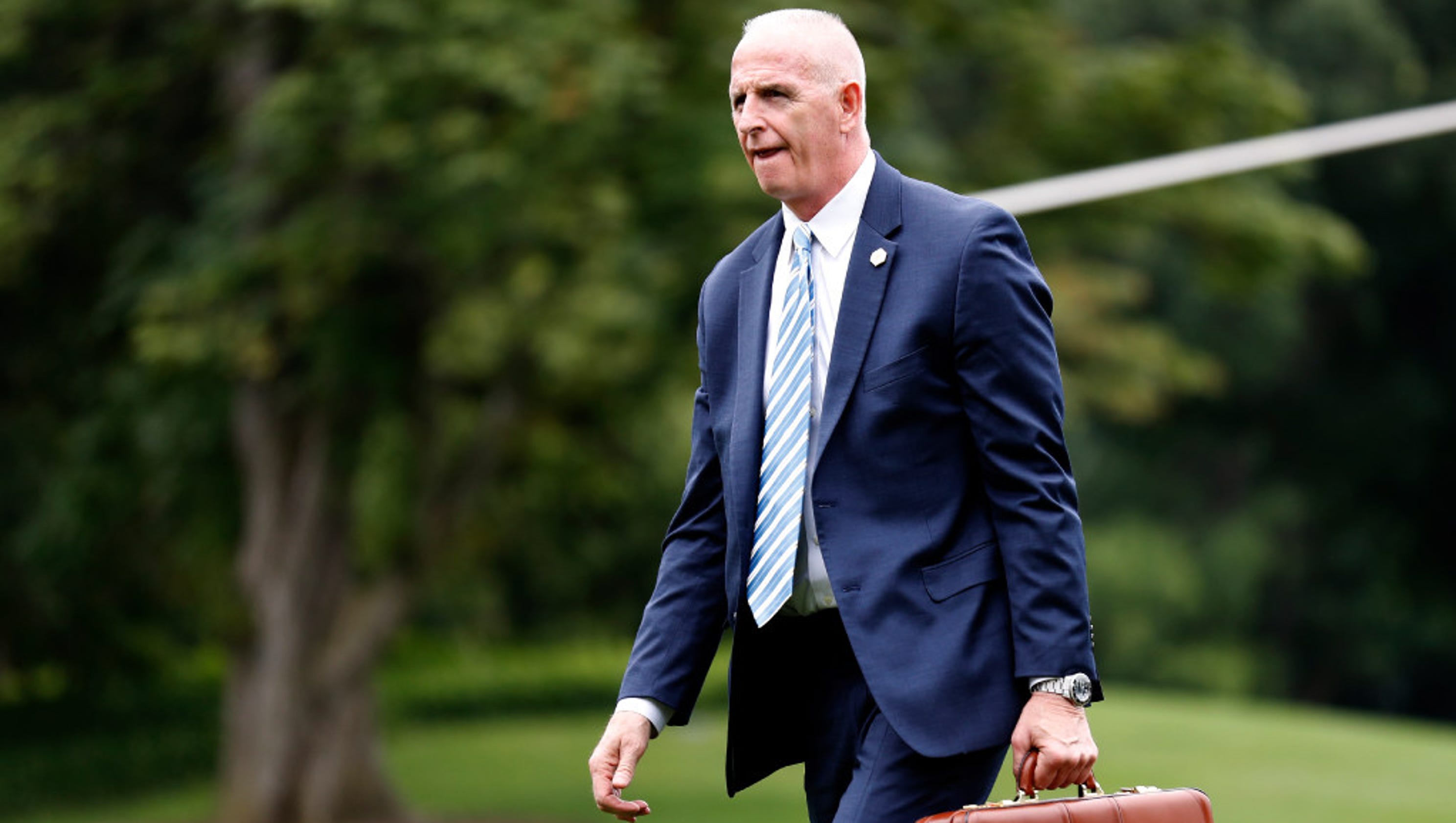 Keith Schiller, Trump aide who delivered Comey letter, to leave White