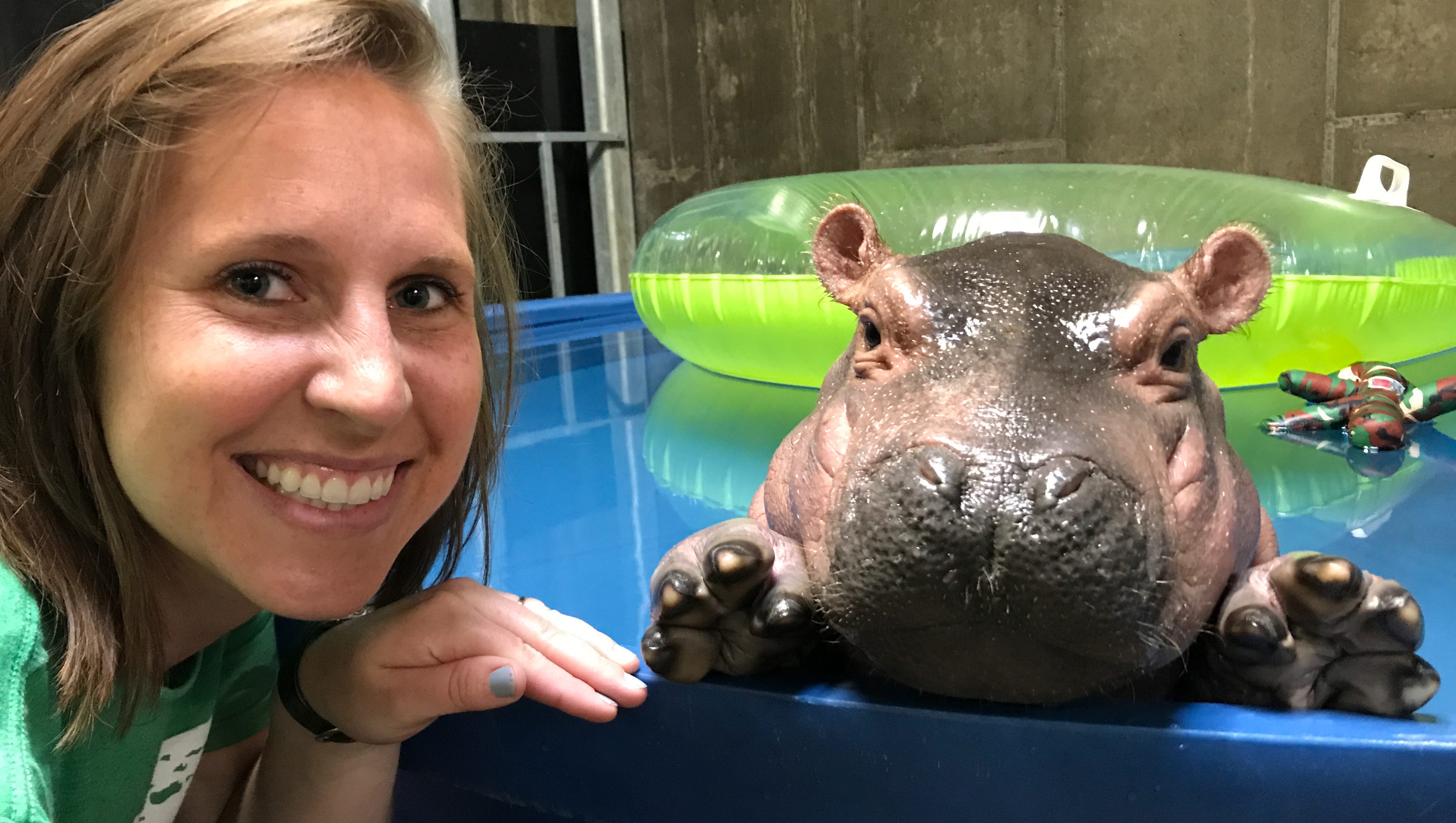 Meet Team Fiona What It S Like To Take Care Of The Zoo S