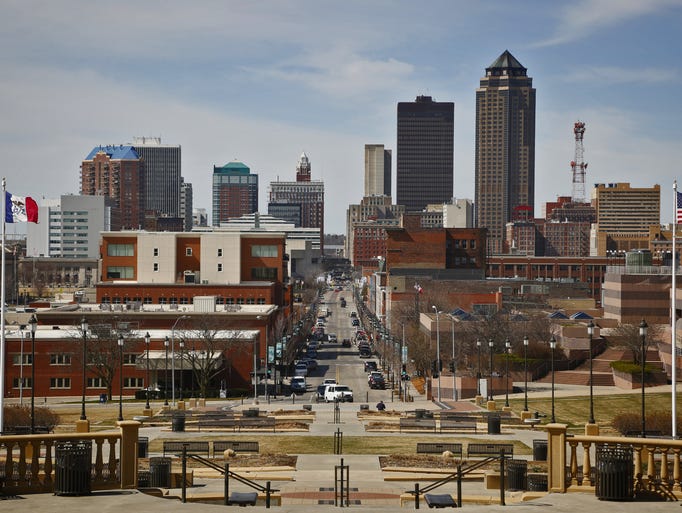 The Des Moines skyline as seen from the steps of the
