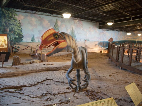 dinosaur discovery canada