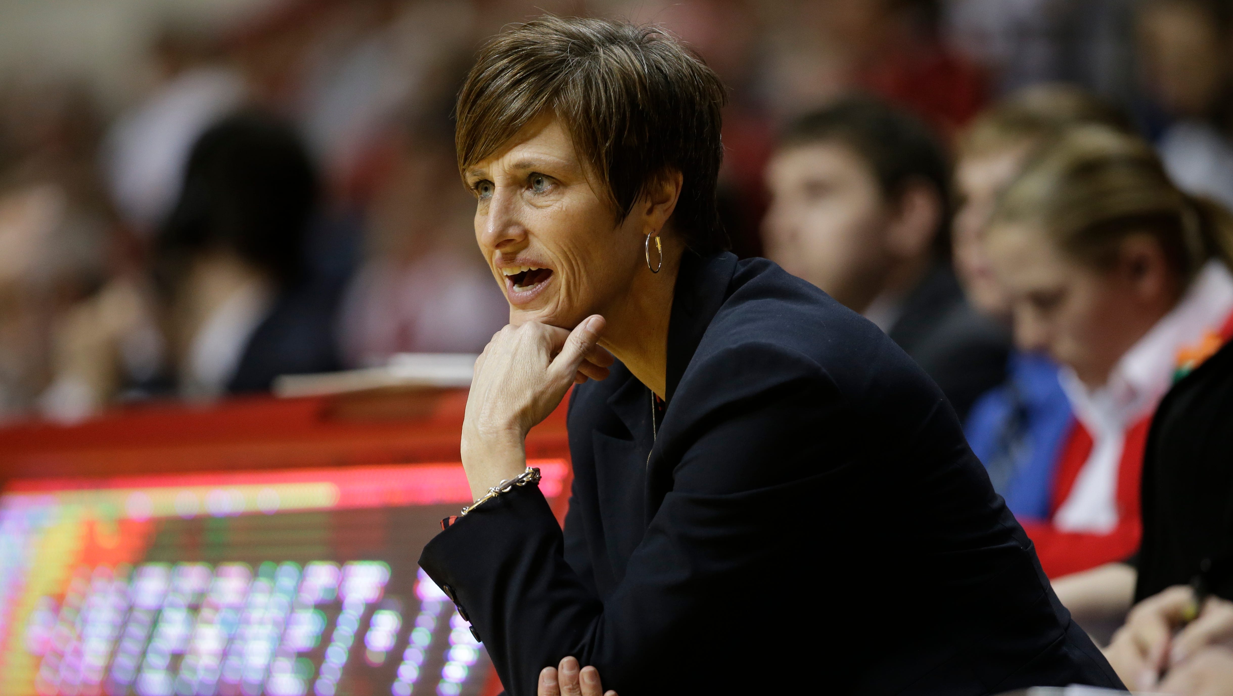 Why Has Number Of Women Coaches Fallen Since Title Ix