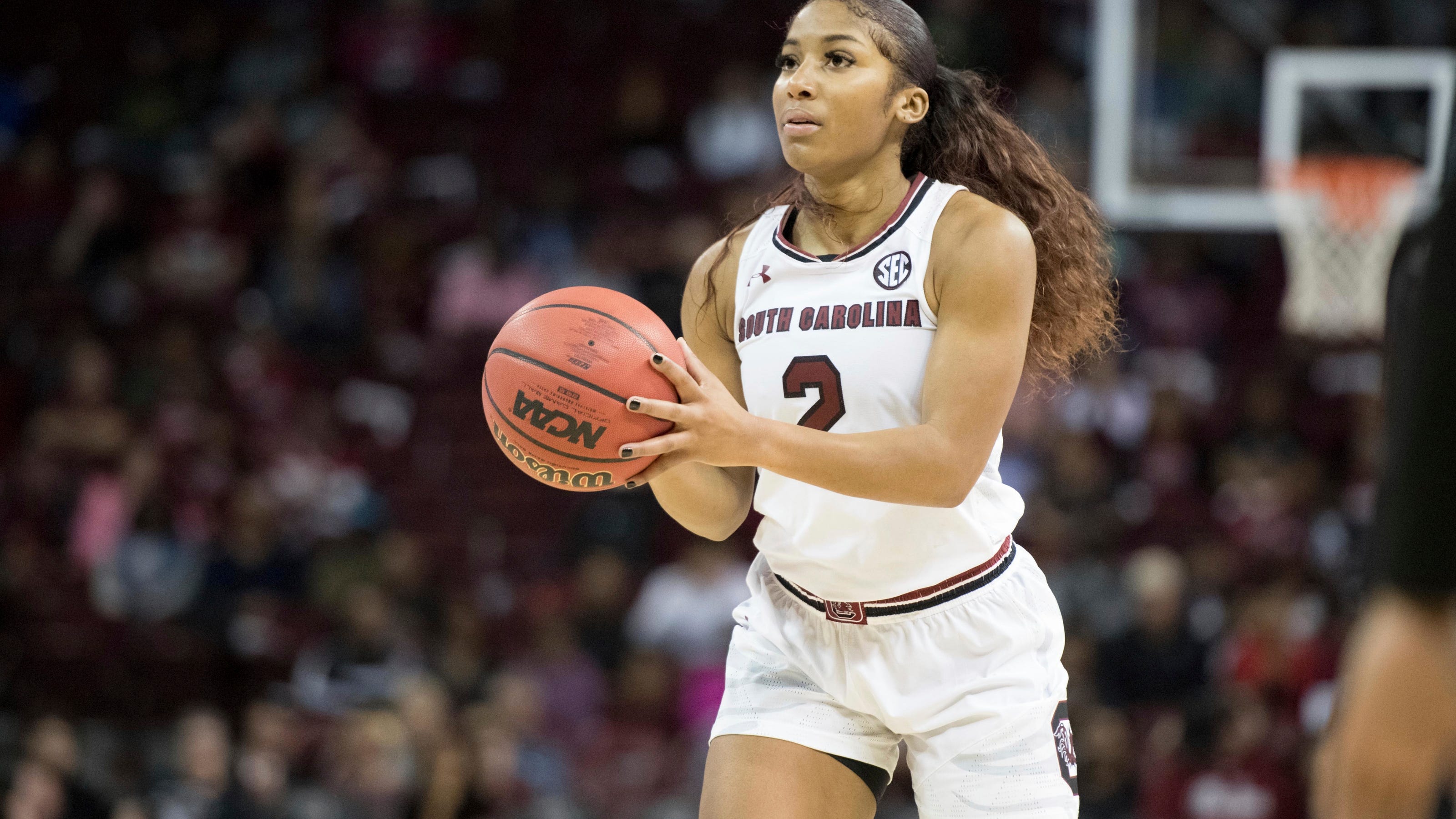 Lady Gamecocks’ leading scorer intends to transfer from USC