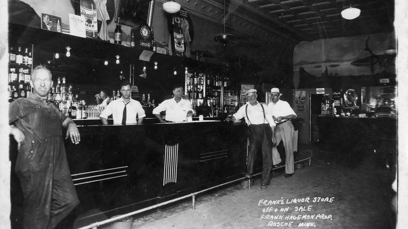 Fire destroyed Roscoe bar 75 years ago