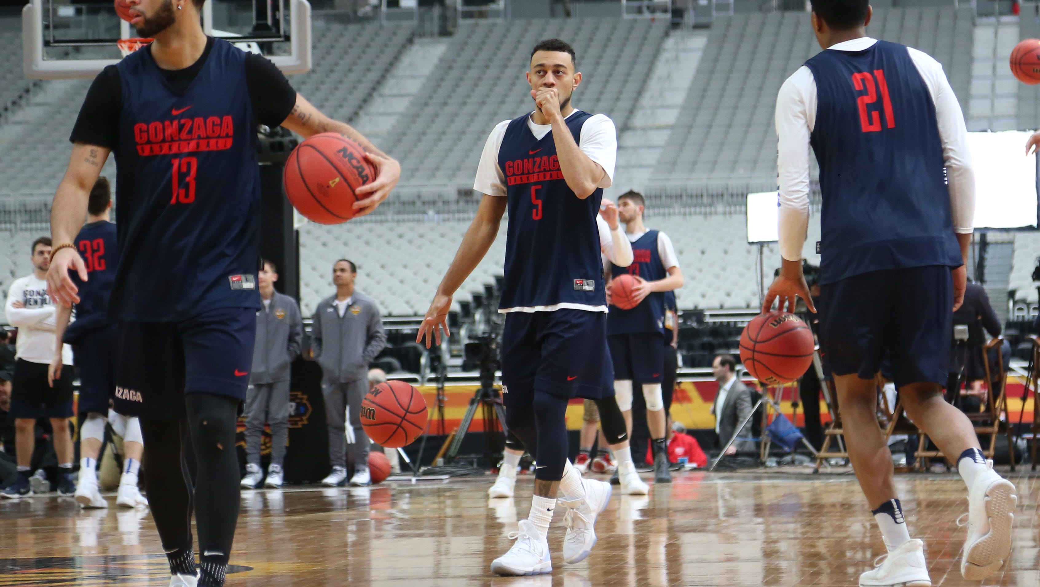 Pac 12 Transfers Elevate Gonzaga To Final Four