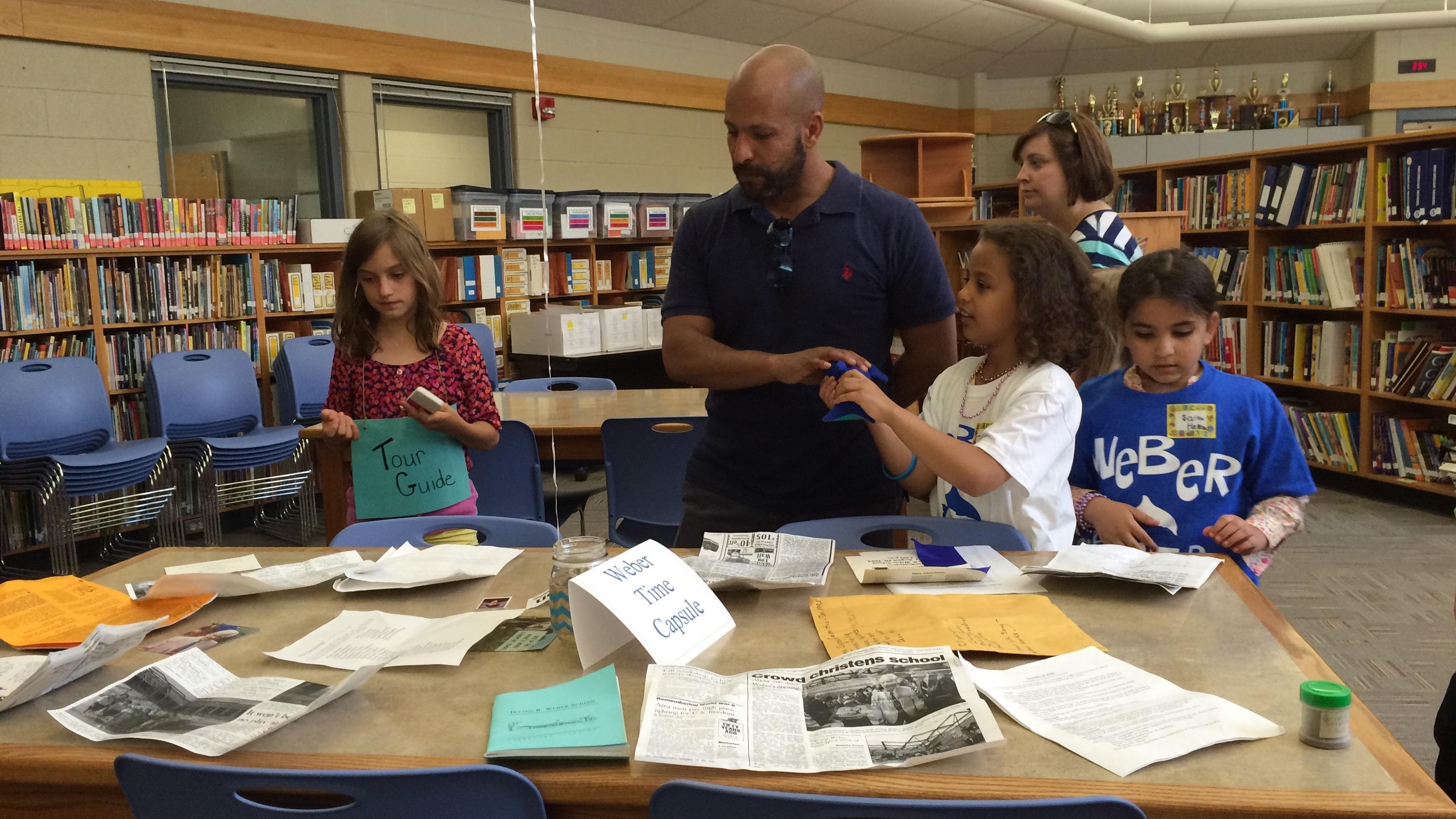 er Elementary celebrates 20 years of learning