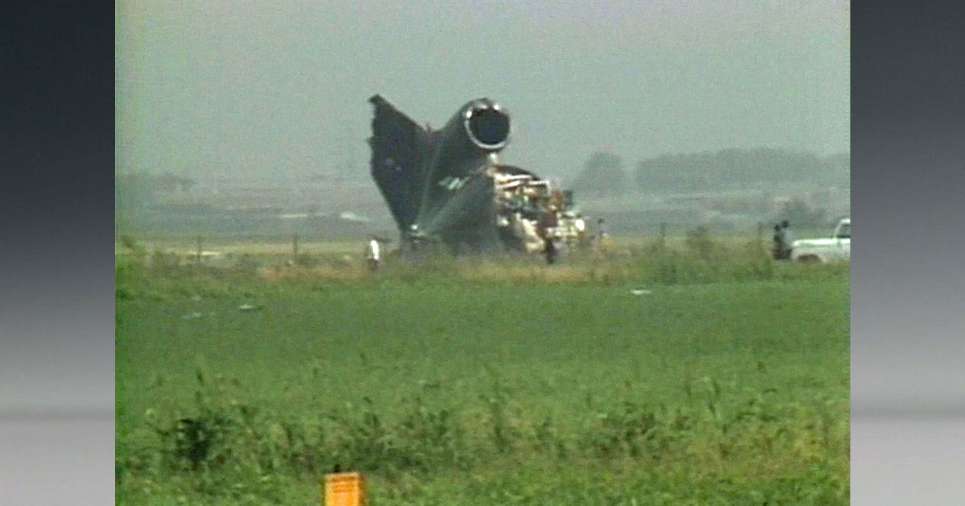 Dedelta Flight 1033 - trsrspw