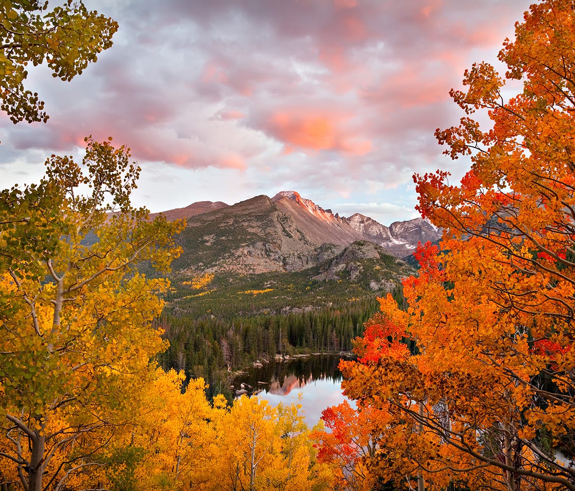 Fall can come and go in the blink of an eye at Rocky Mountain National Park in Colorado. This stunning picture captures the beauty of the park in autumn, but snow is already beginning to fall in the upper elevations. Soon, most of the park will be co