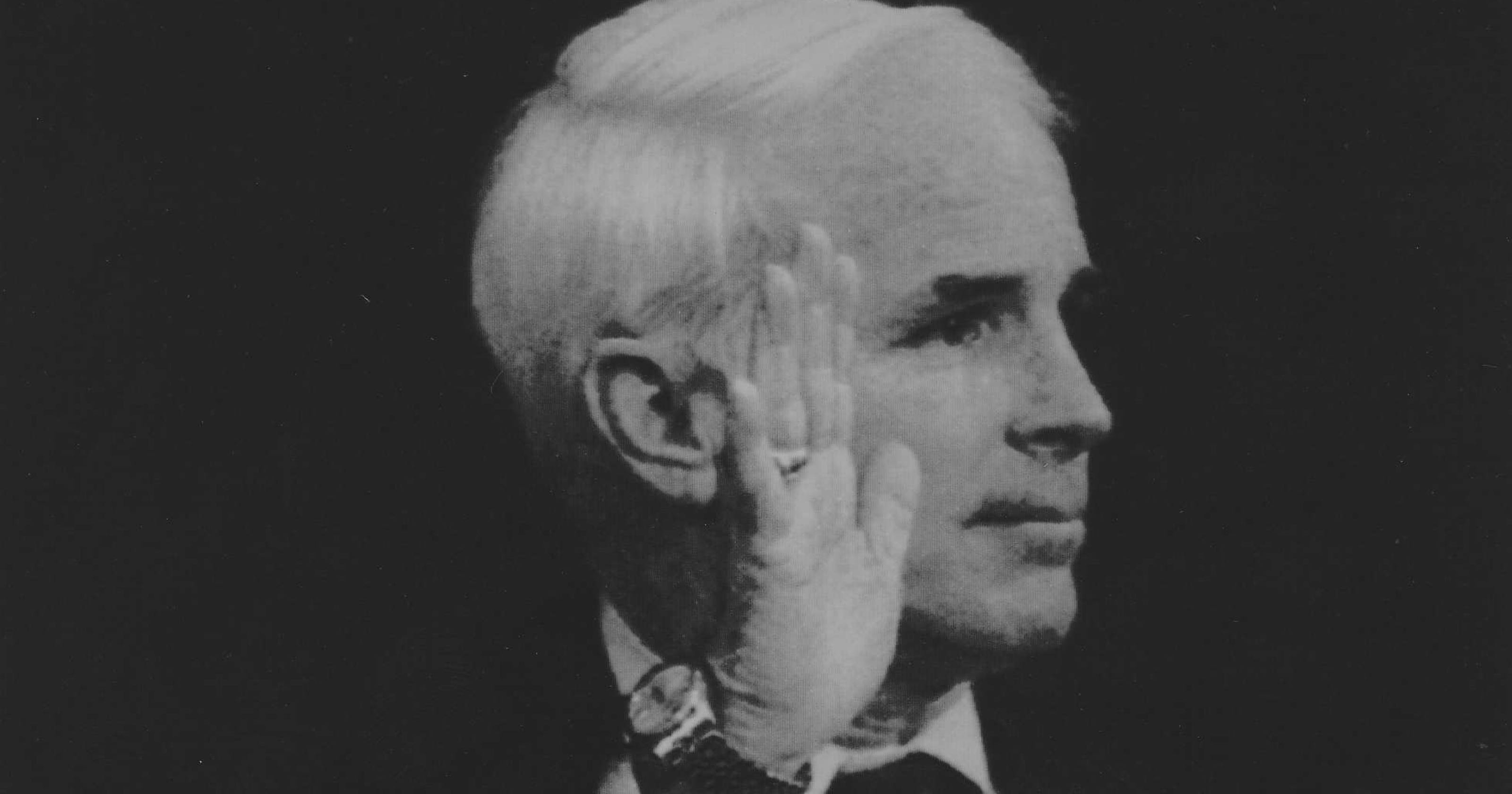 Keating Five Scandal John Mccain Gets Into A Hell Of A Mess - 