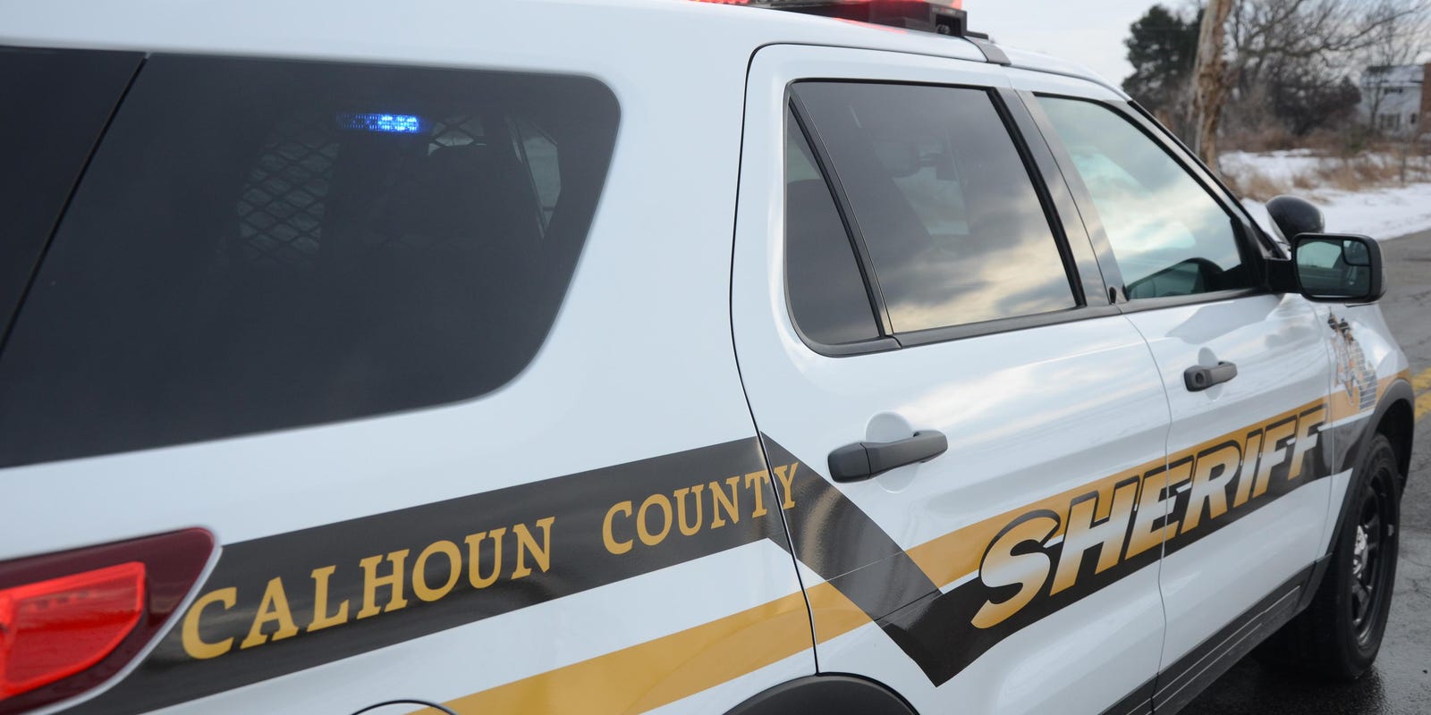 Woman Injured In Head On Crash With Pickup South Of Battle Creek