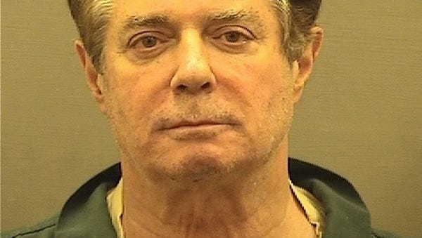 Paul Manafort arrives at Alexandria jail