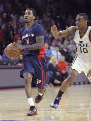 Pistons' Brandon Jennings missed this last second shot attempt that would have won the game over the Jazz's Alec Burks.