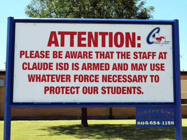 No Texas: “Nossos professores estão armados e usarão toda a força necessária para proteger seus alunos” 1