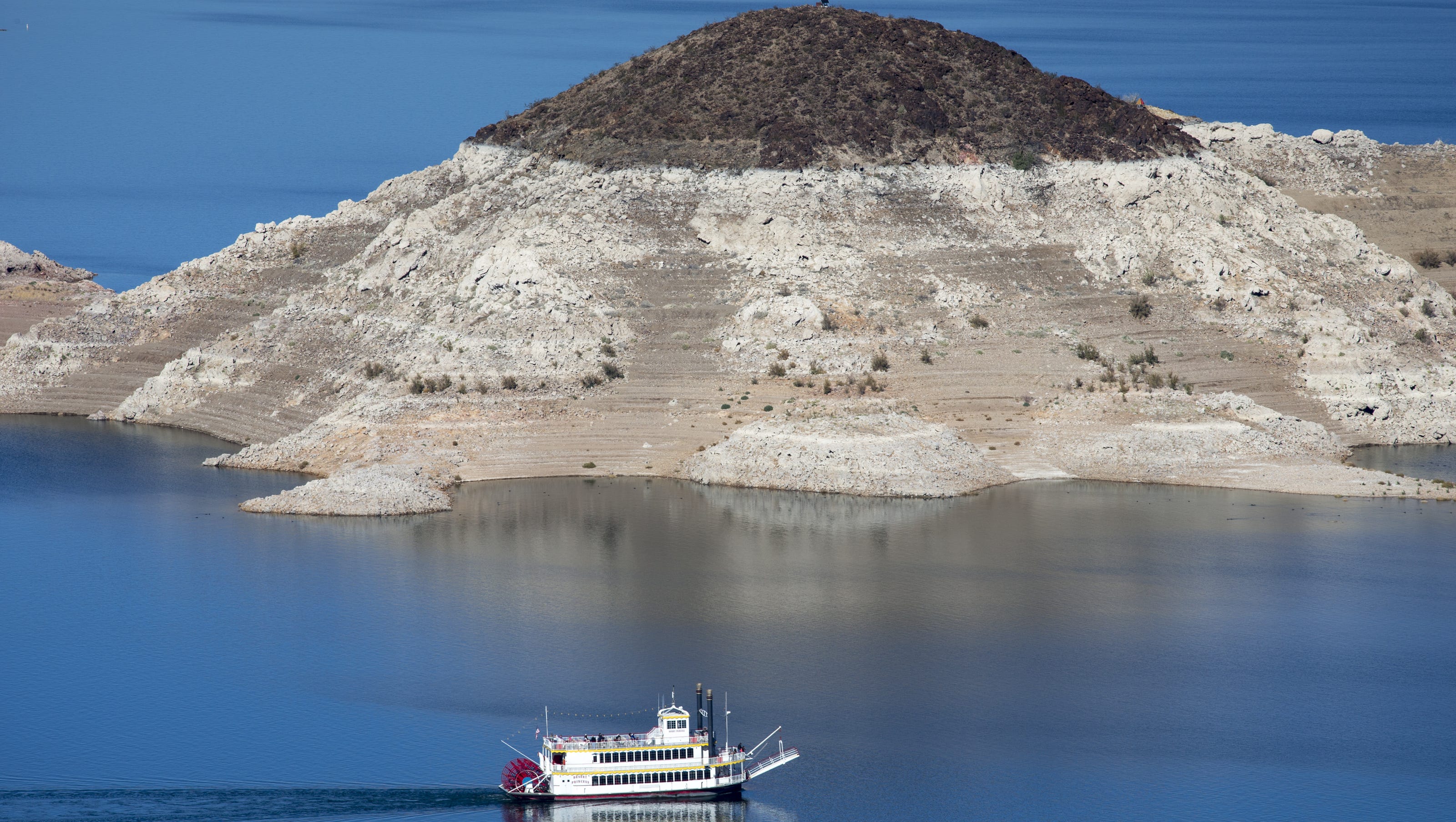 Lake Mead gives up its ghosts as drought worsens