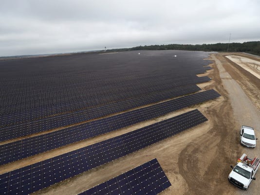 Tallahassee s First Solar Farm Turns On Jan 1