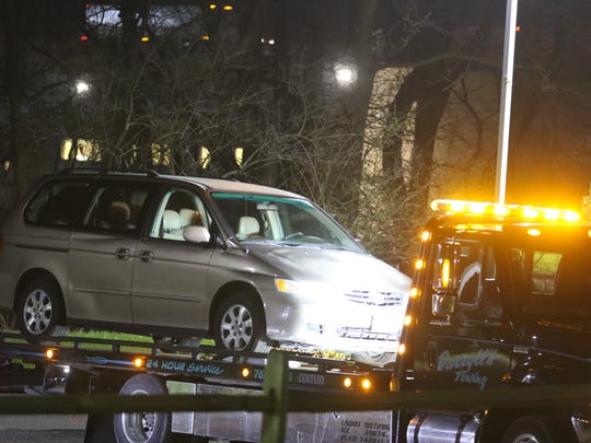 Minivan With Fold Flat Seats New Amp Used Car Reviews 2018