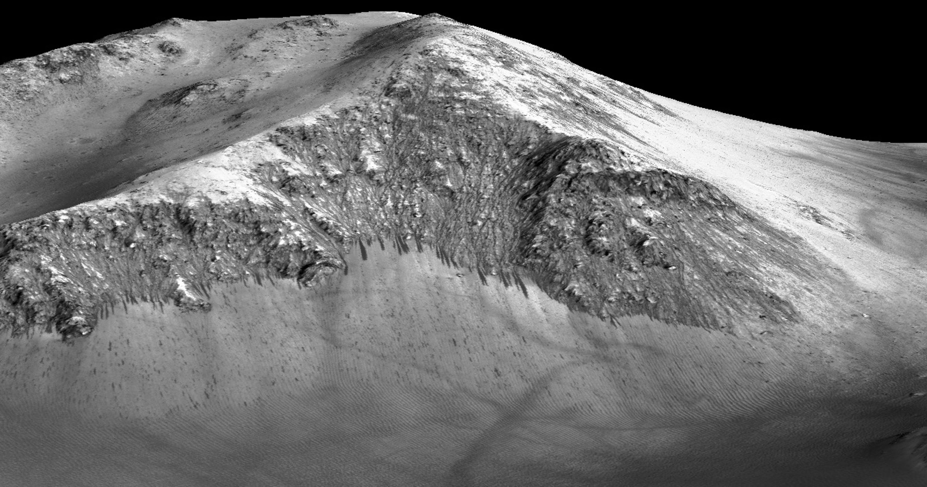 NASA finds evidence of recent flowing water on Mars