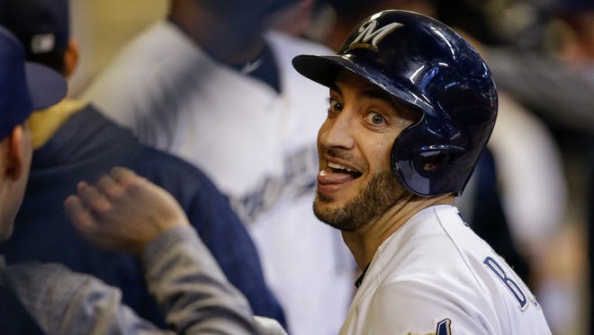 Ryan Braun will help purchase tickets for fans for the Brewers' home finale against the Reds on Thursday.