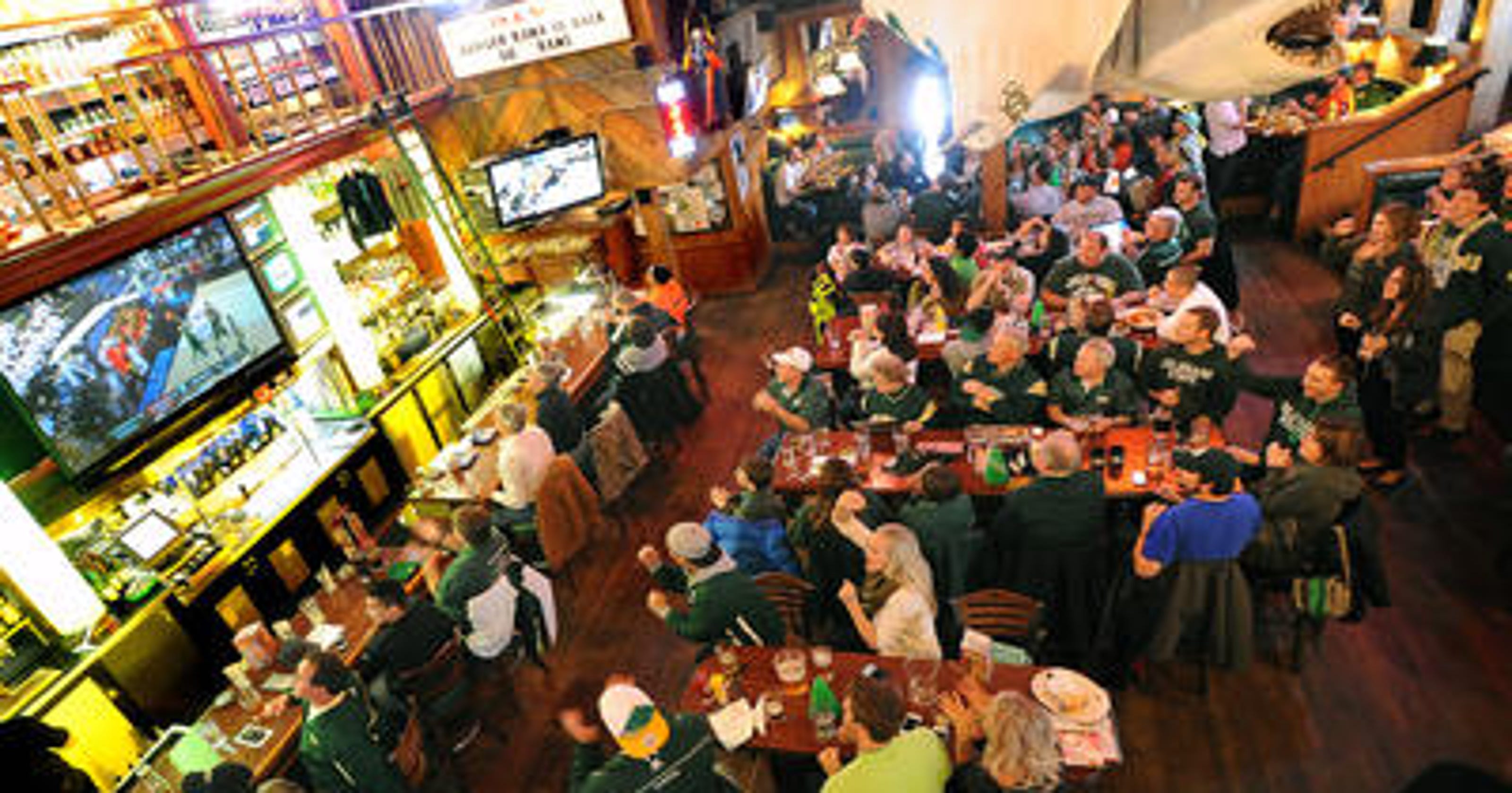 C.B. & Potts to close Campus West restaurant