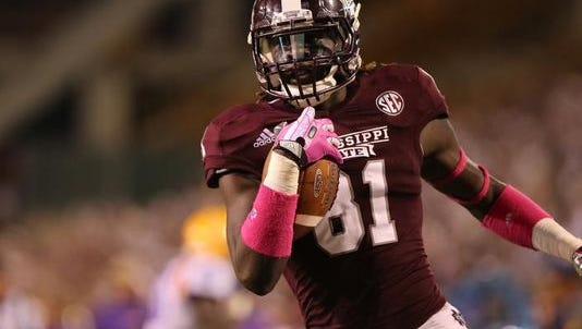 Mississippi State wide receiver De'Runnya Wilson scores a touchdown in the second quarter vs. LSU