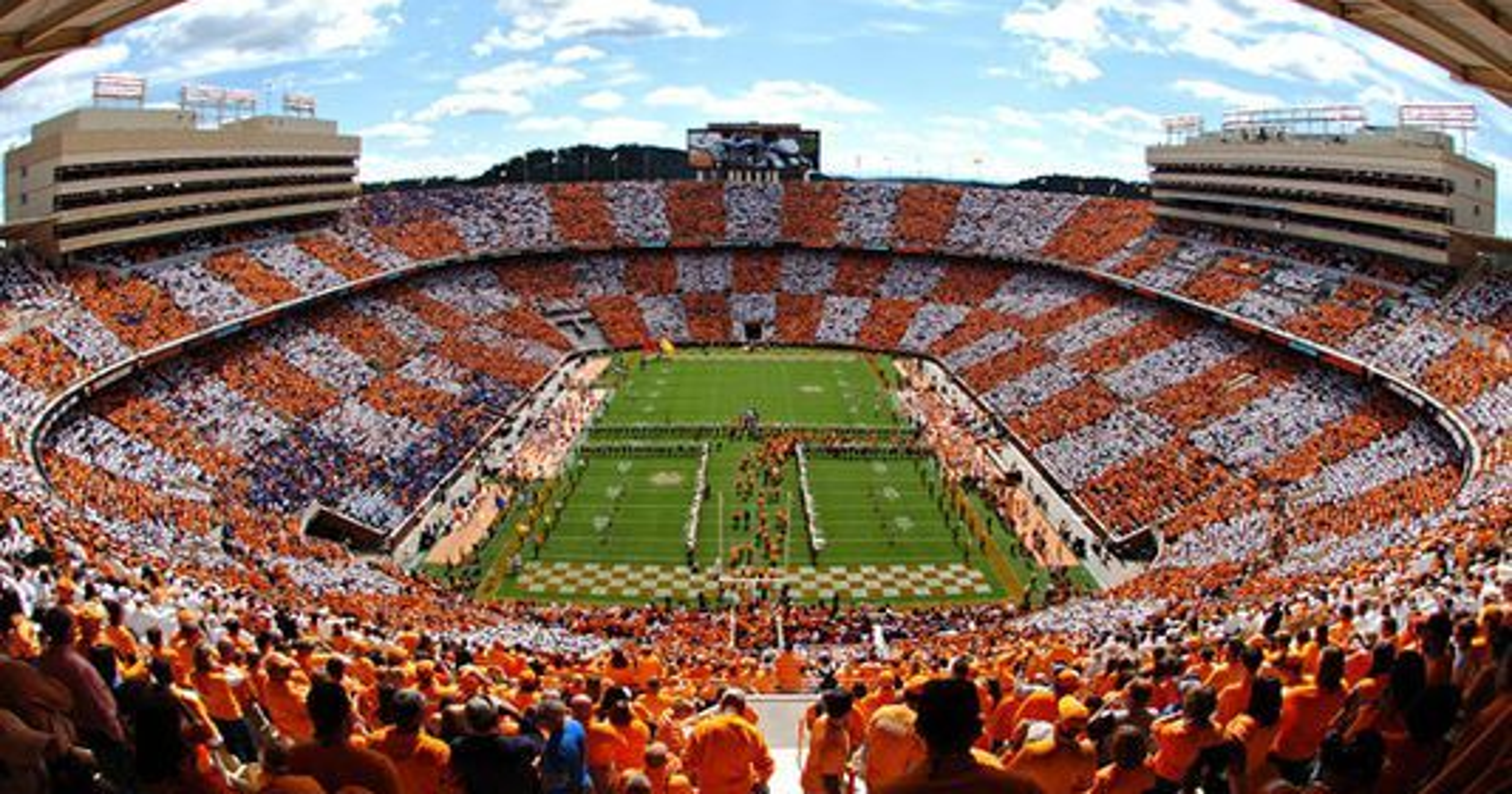 Neyland Stadium renovations clear first hurdle with State Building