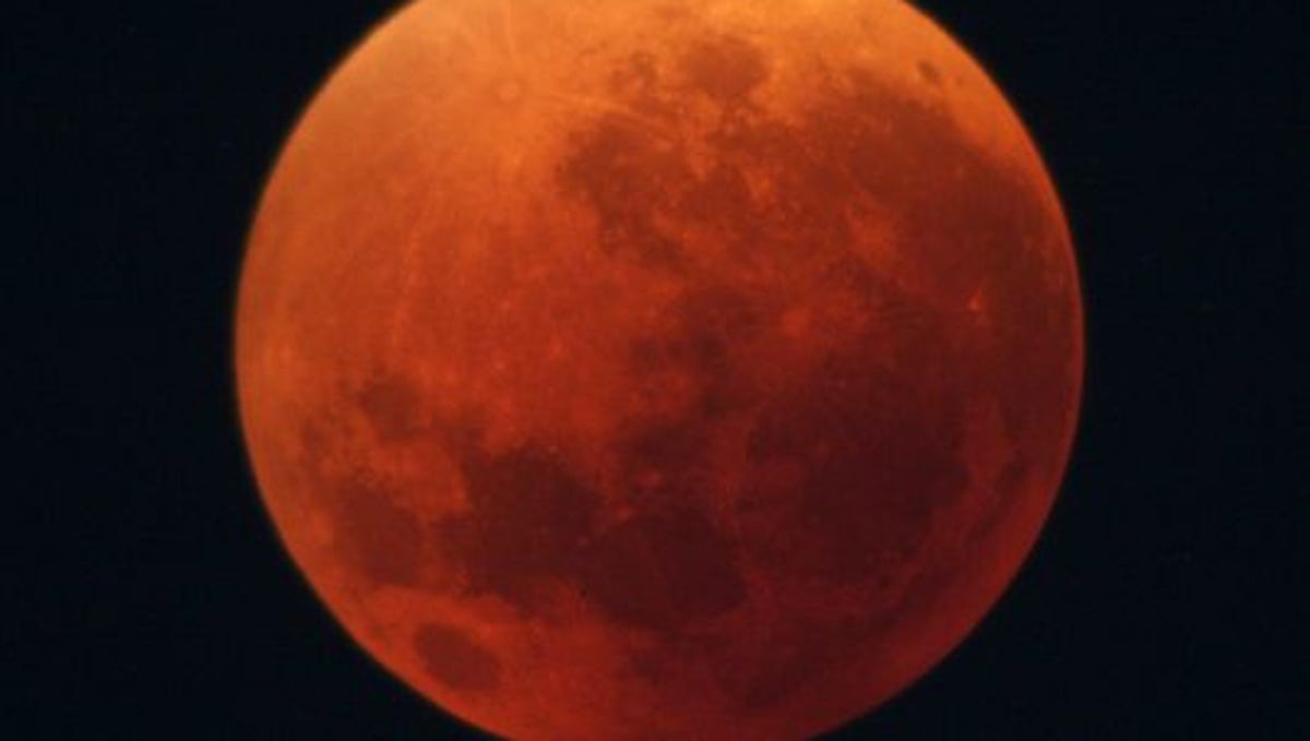 The Upcoming Total Lunar Eclipse: What to Expect and When to Watch it