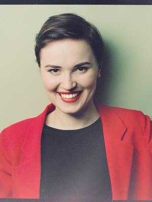 At only 25, Veronica Roth is the author of the best selling Divergent series, which is being made into a series of movies.