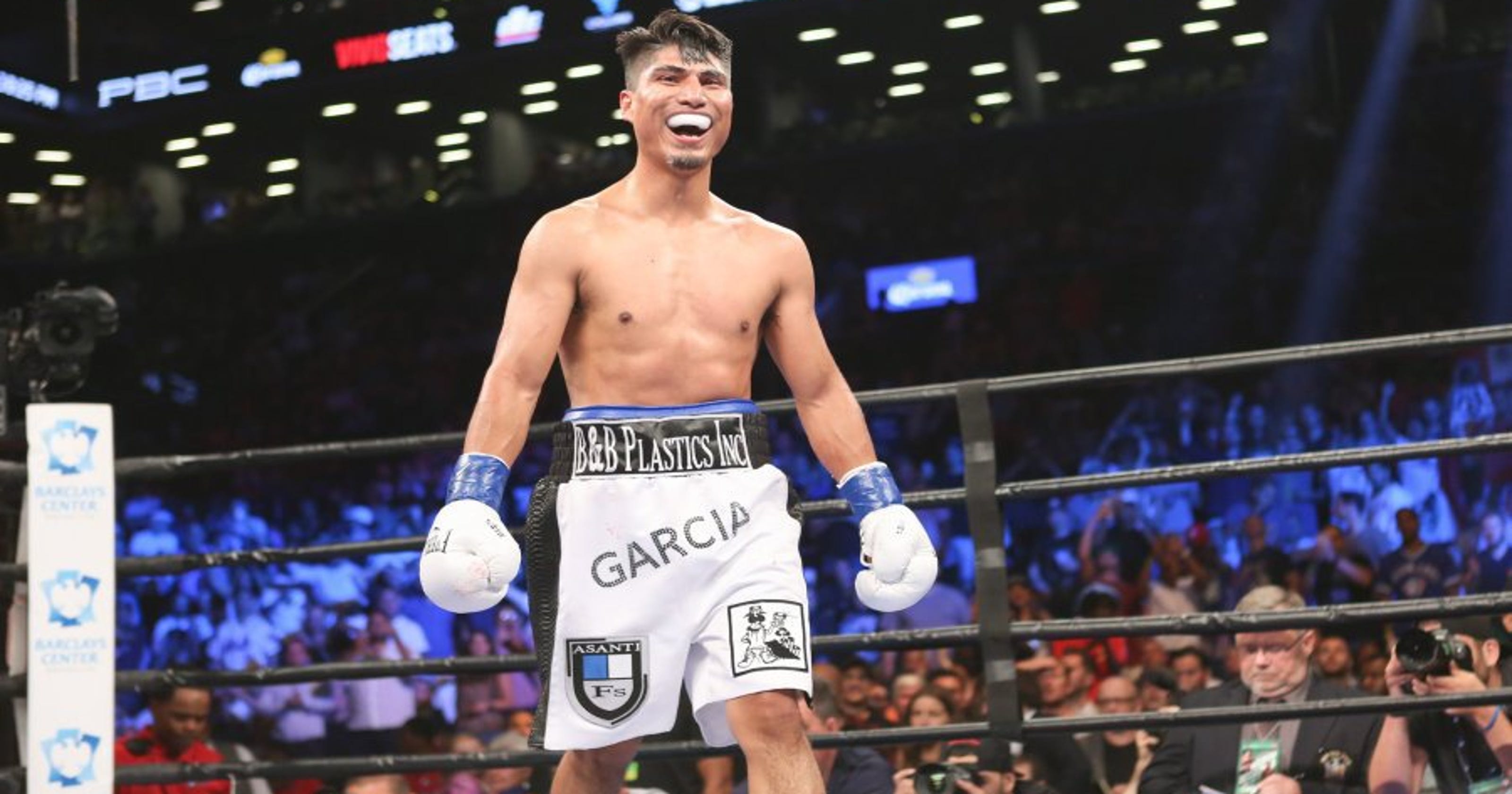 Errol Spence Jr muốn hạ knockout Mikey Garcia