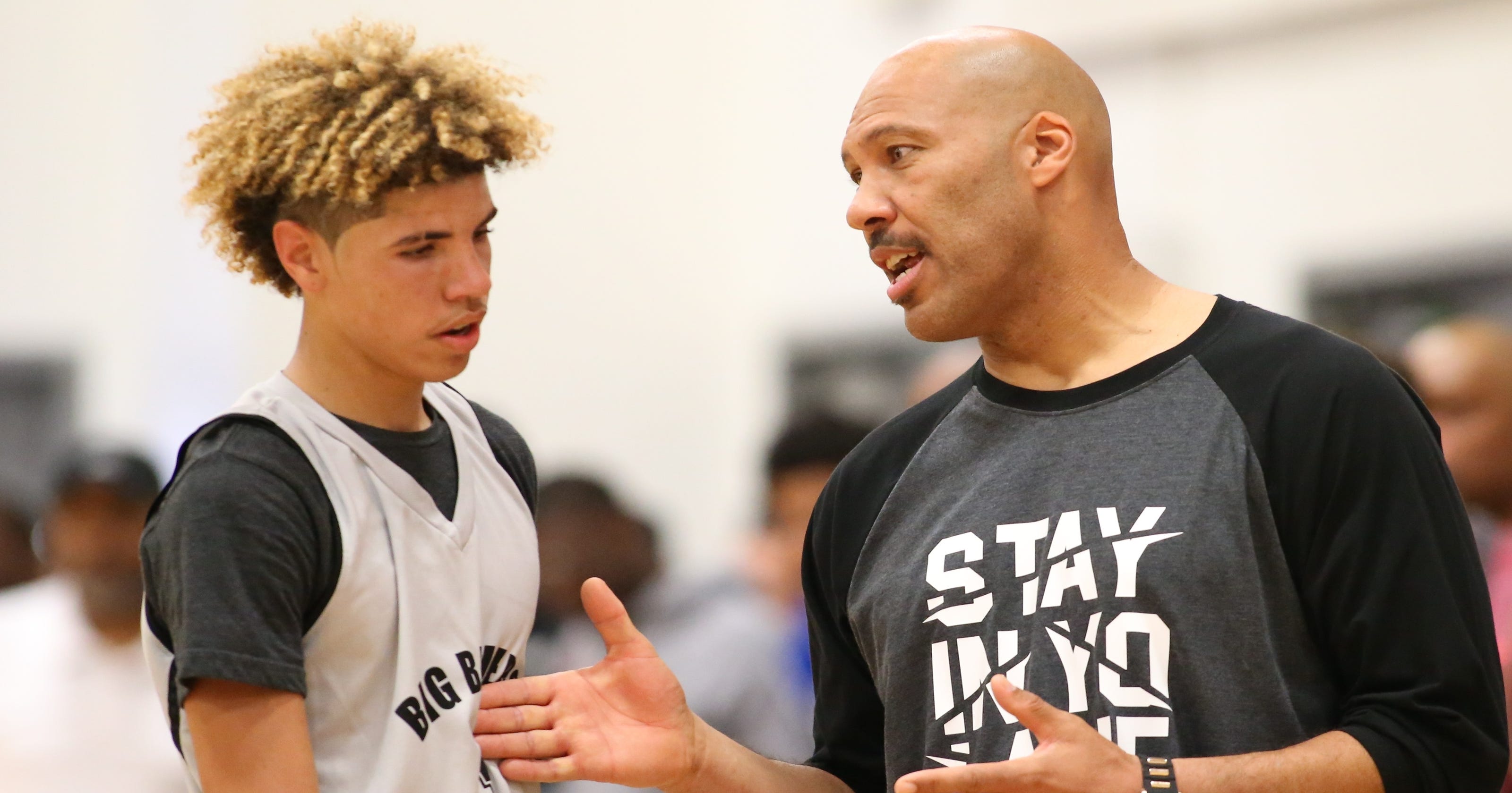 LaVar Ball is pulling LaMelo from his high school
