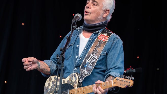 Dale Watson plays his annual Thanksgiving Show & Dance at the Continental Club on Thursday.
