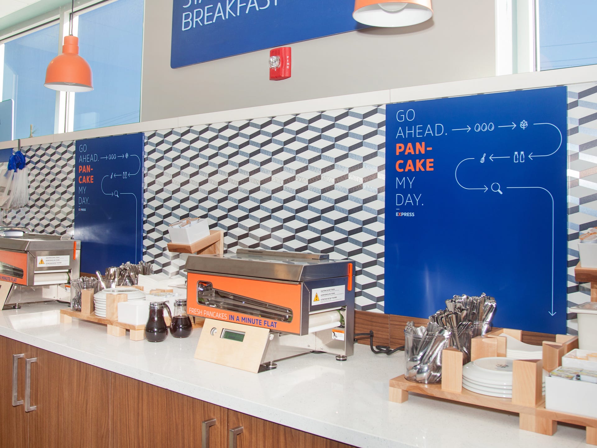 A look at the new Holiday Inn Express free breakfast