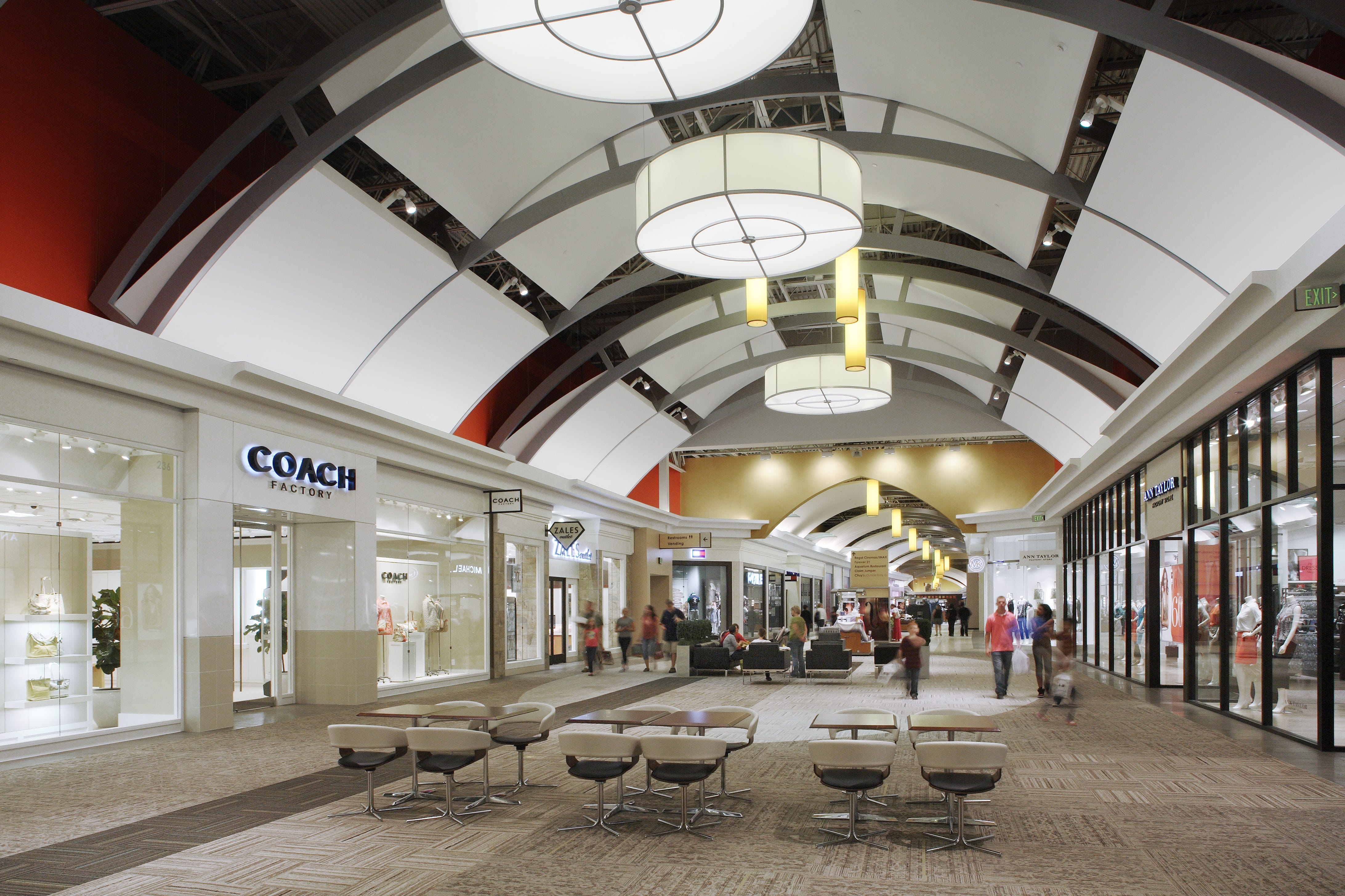 opry mills nike