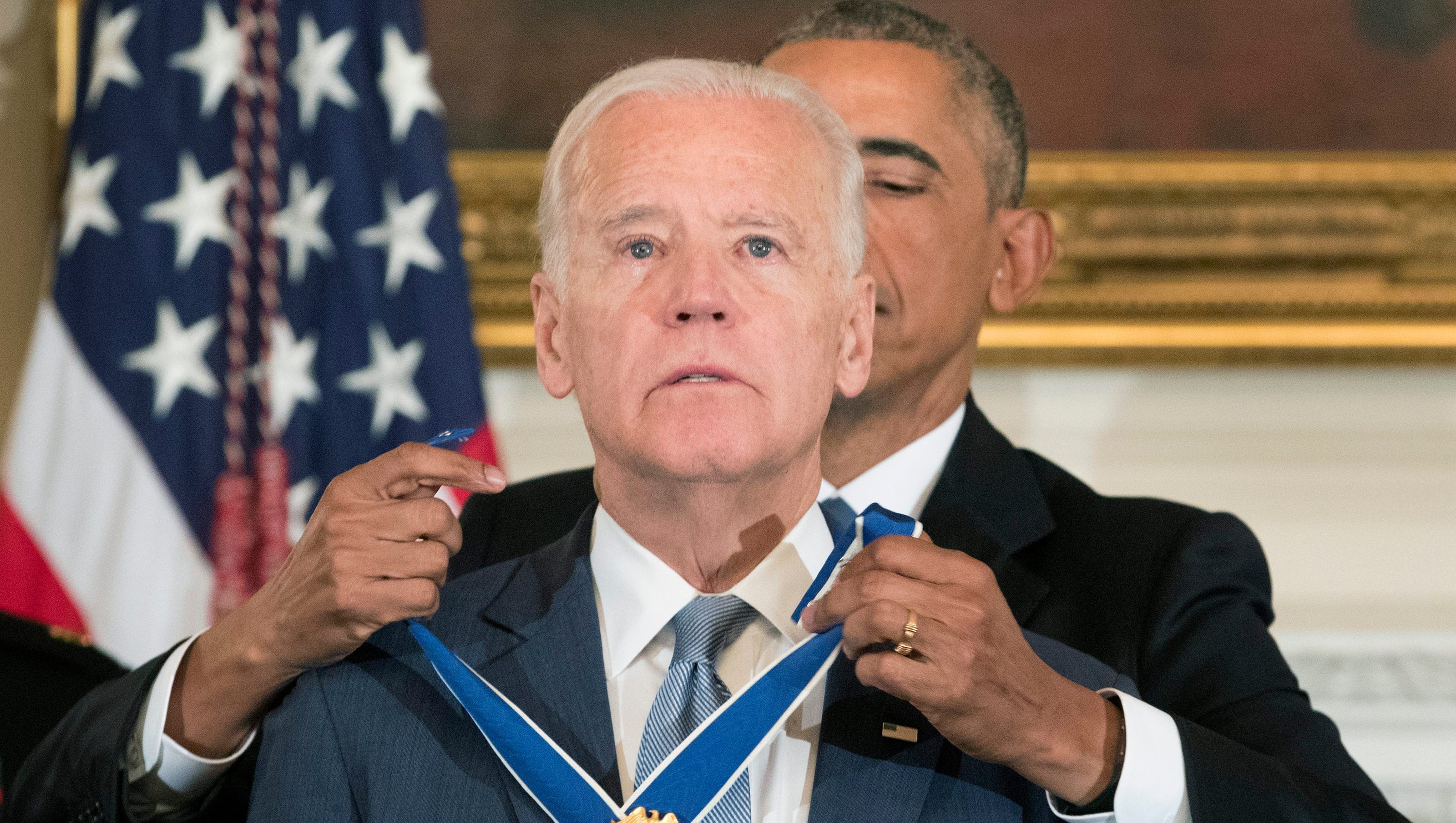 Obama surprises a Biden with Medal Freedom