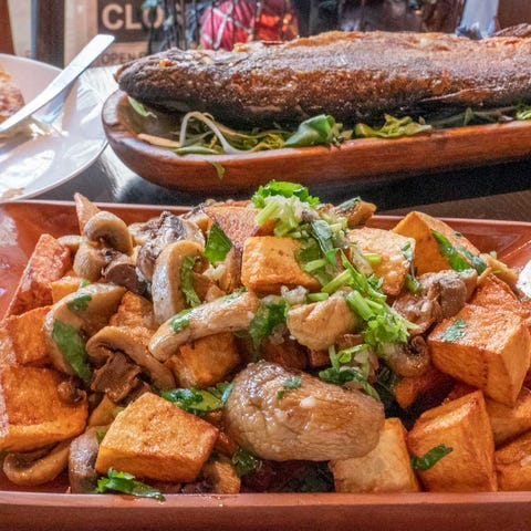 Tbilisuri, imeruli and kalmakhi from Toné Café in 