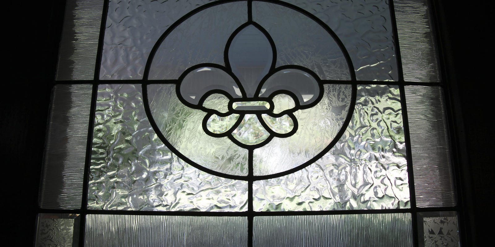 Should Fleur De Lis Meet Confederate Flag S Fate
