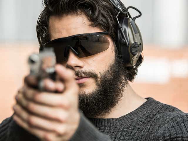 Dylan O Brien Kept His Injury Recovery Beard In American Assassin But now we know what dylan o'brien will look like as mitch rapp in the adaptation. dylan o brien kept his injury recovery