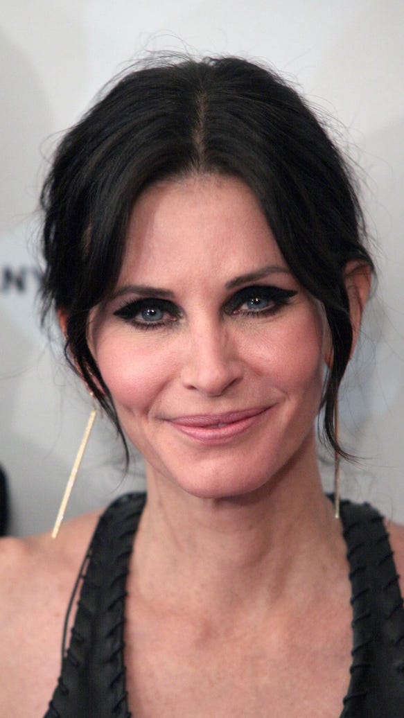 courteney-cox-kills-it-in-a-teeny-bikini-at-age-50